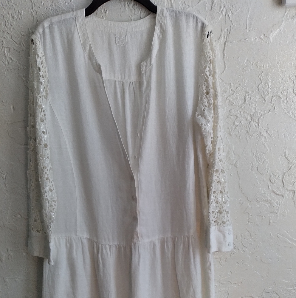 White linen dress sequin sleeve embroidery
